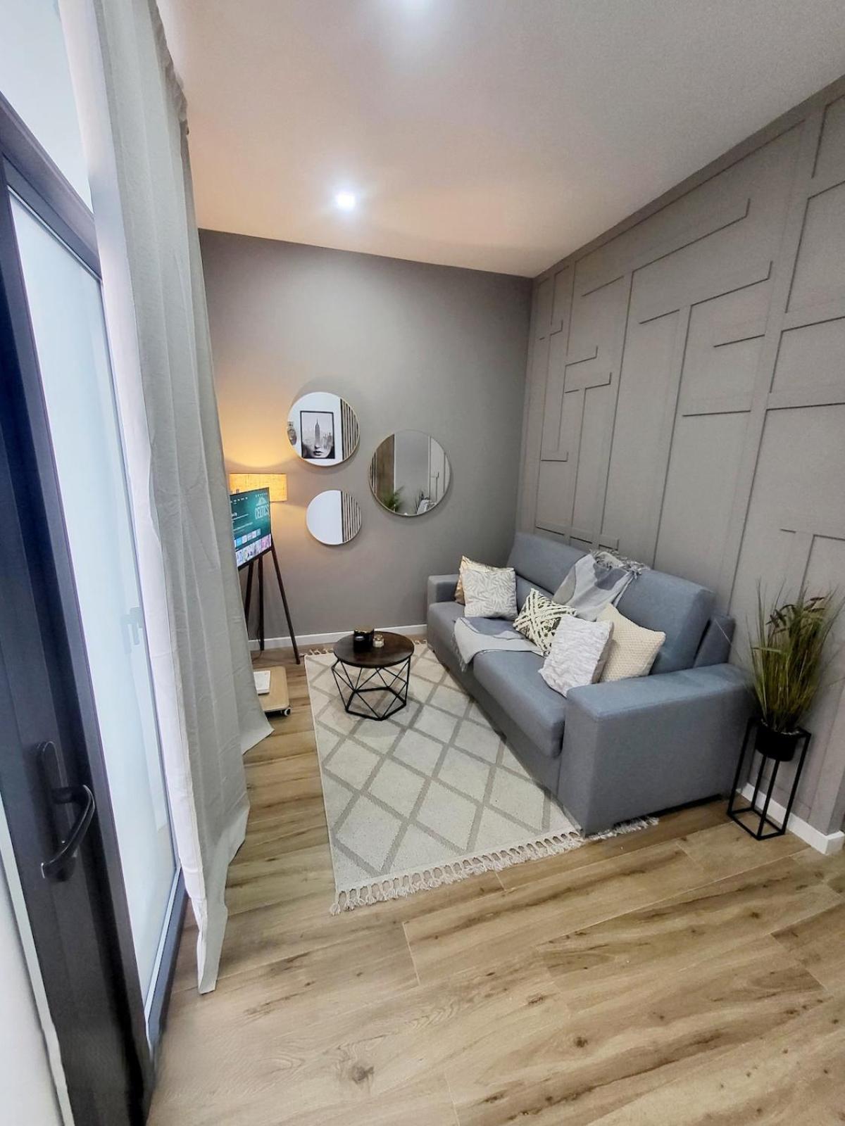 Charming Urban In Apartment Valencia