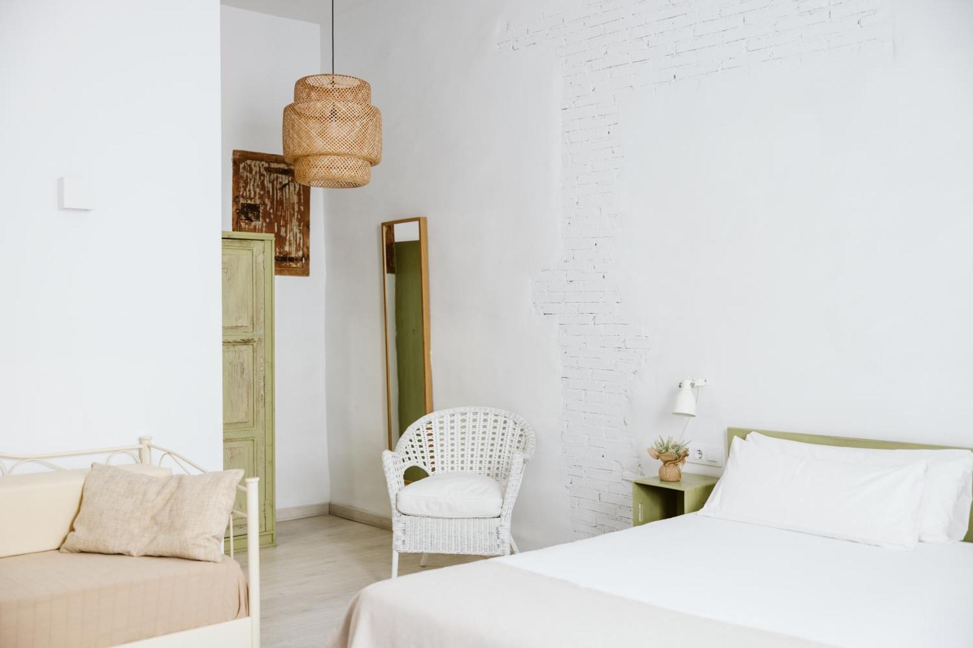Ottoh Charm Guest house 2*