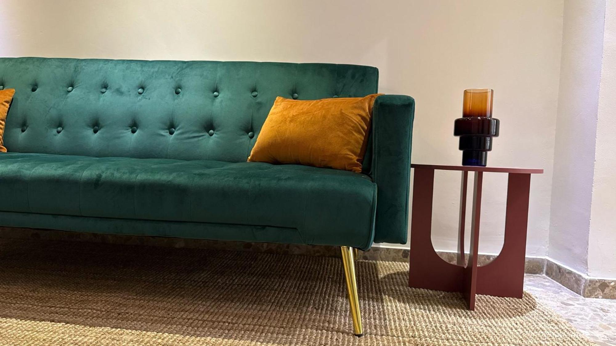 Valencia, Netflix, 4 Mins Walk To The Homestay Valencia