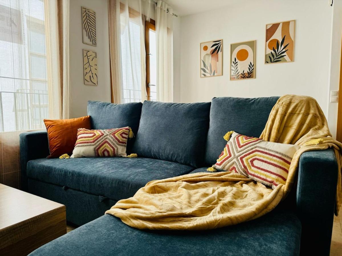 Apartment Abat 3 Cool & Wide Duplex Next To The Cathedral