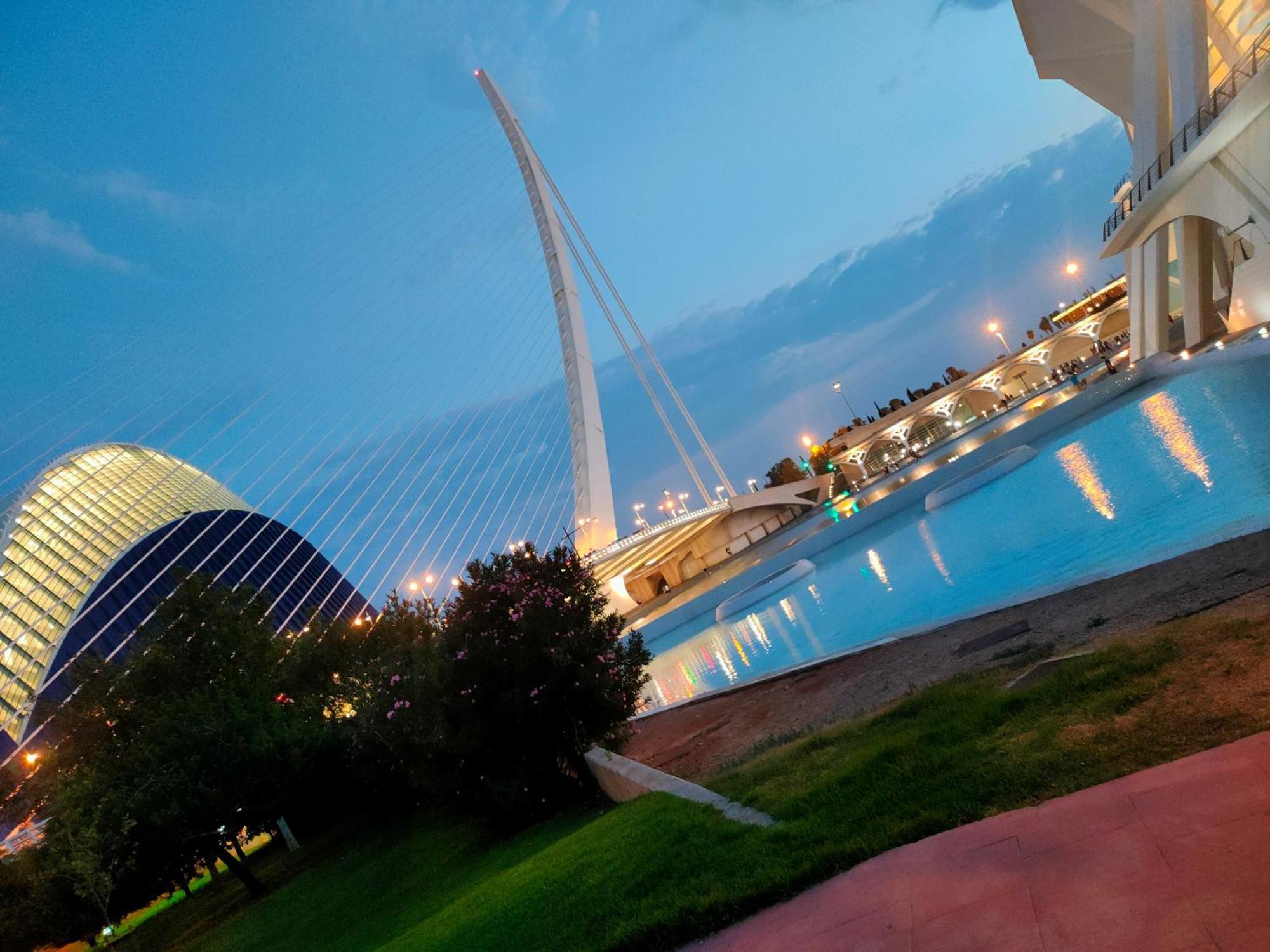 Homestay Cerca A Ciudad De Artes Y Ciencias