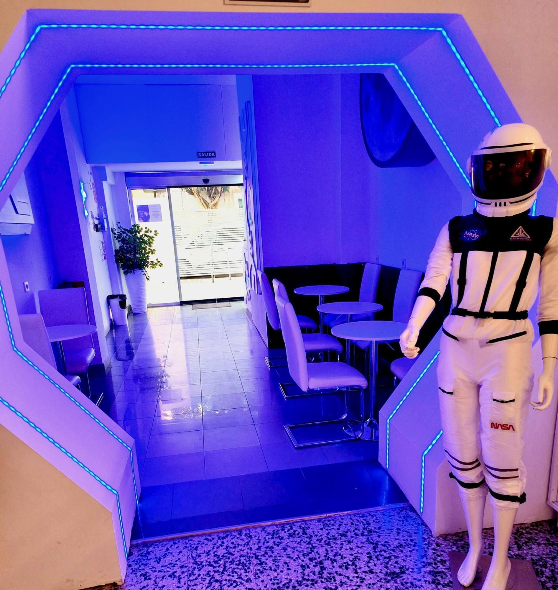 Capsule * Valencia