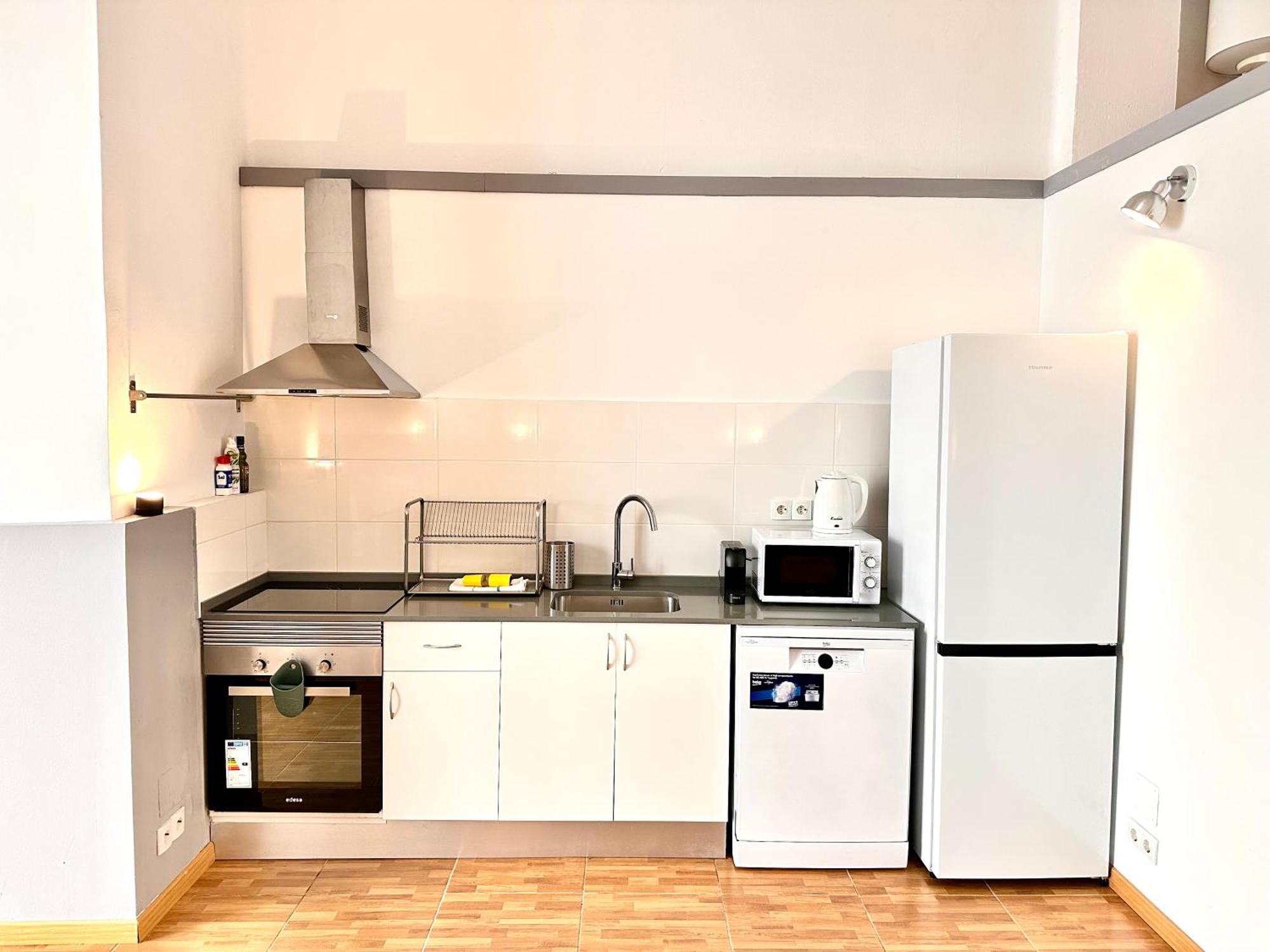 Benimaclet Industrial Apartment *