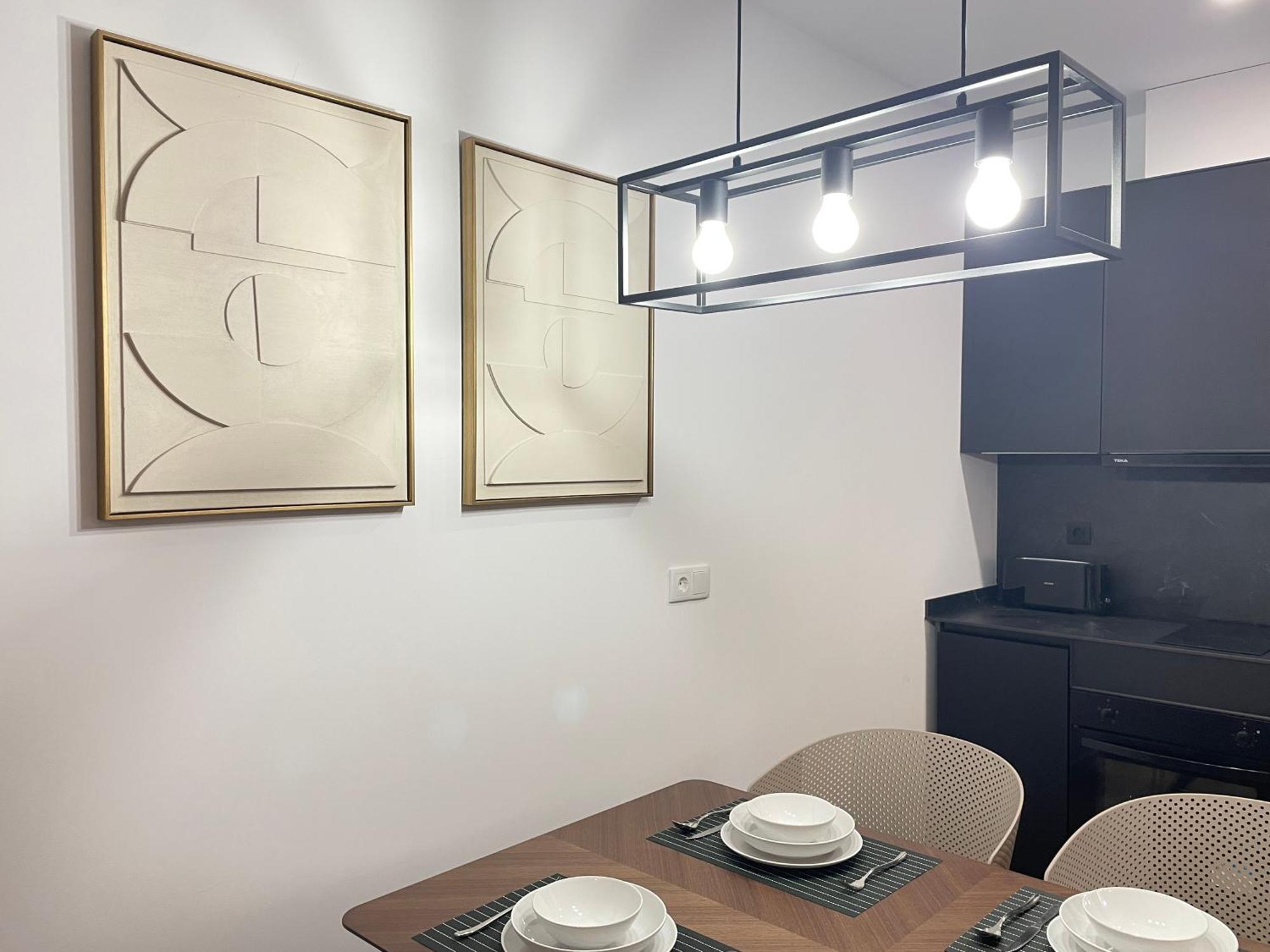 Modern Apartment *