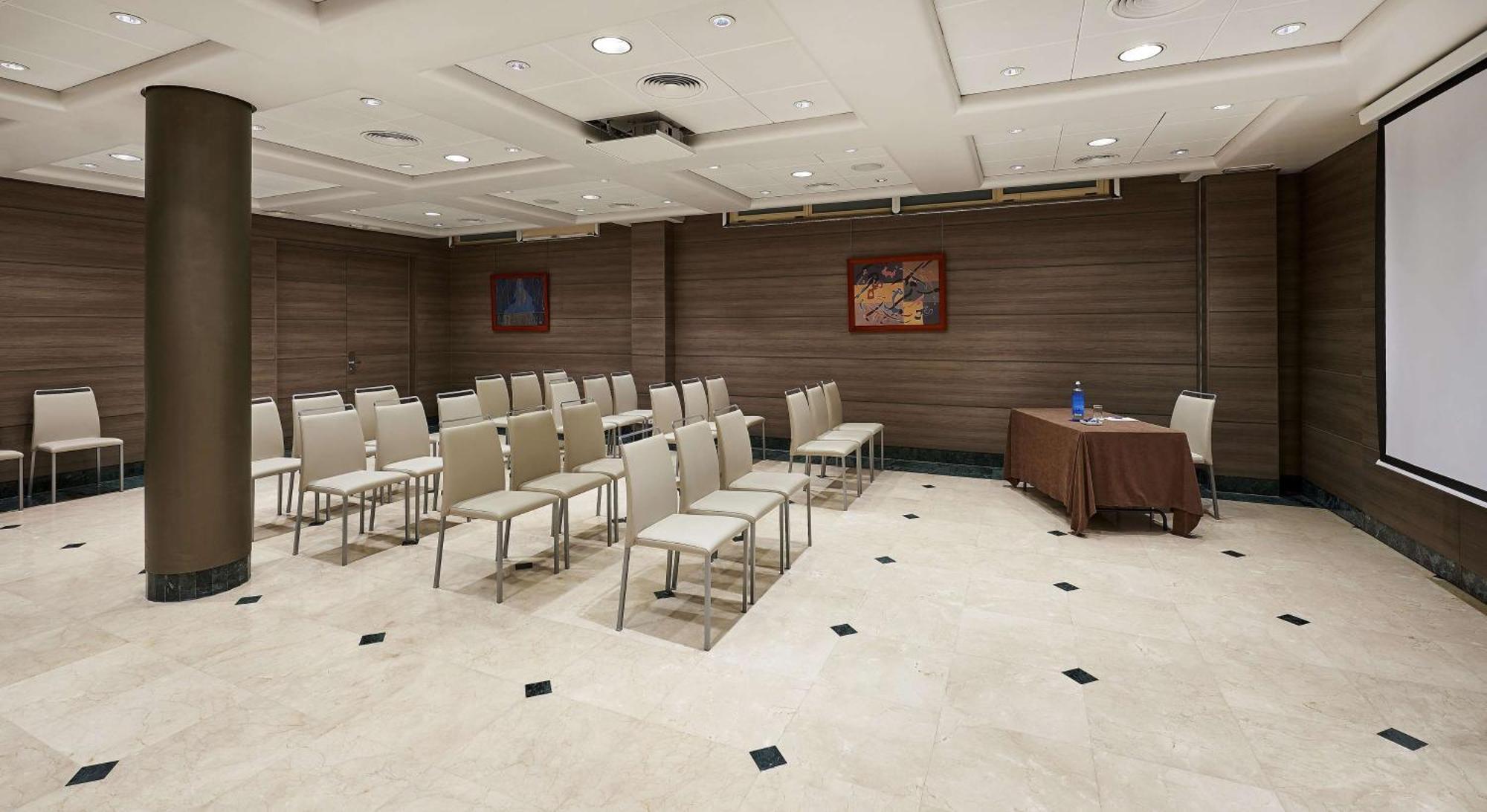 Nh Center Hotel Valencia
