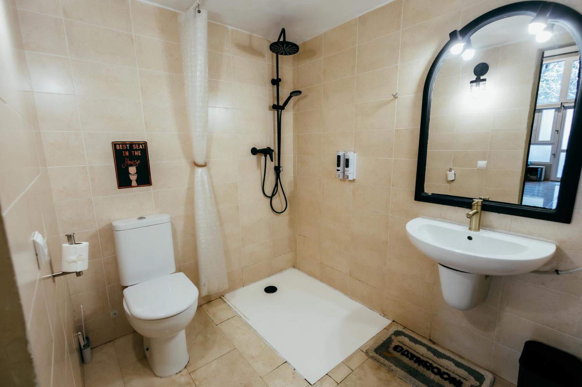 Apartment Ruzafa Roots, 12 Min To Centre, Smart Tv, Wine *