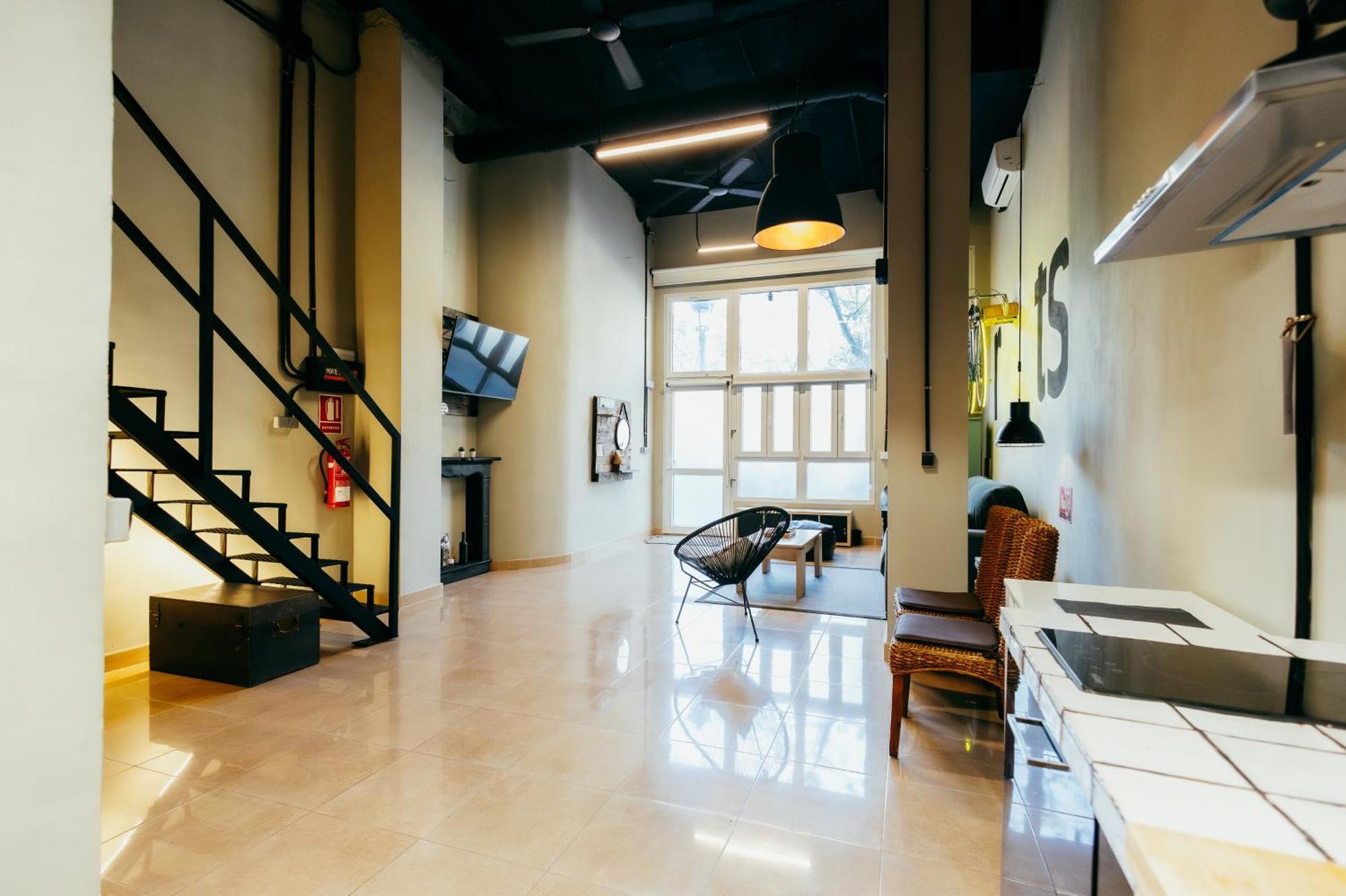 Apartment Apartment Ruzafa Roots, 12 Min To Centre, Smart Tv, Wine