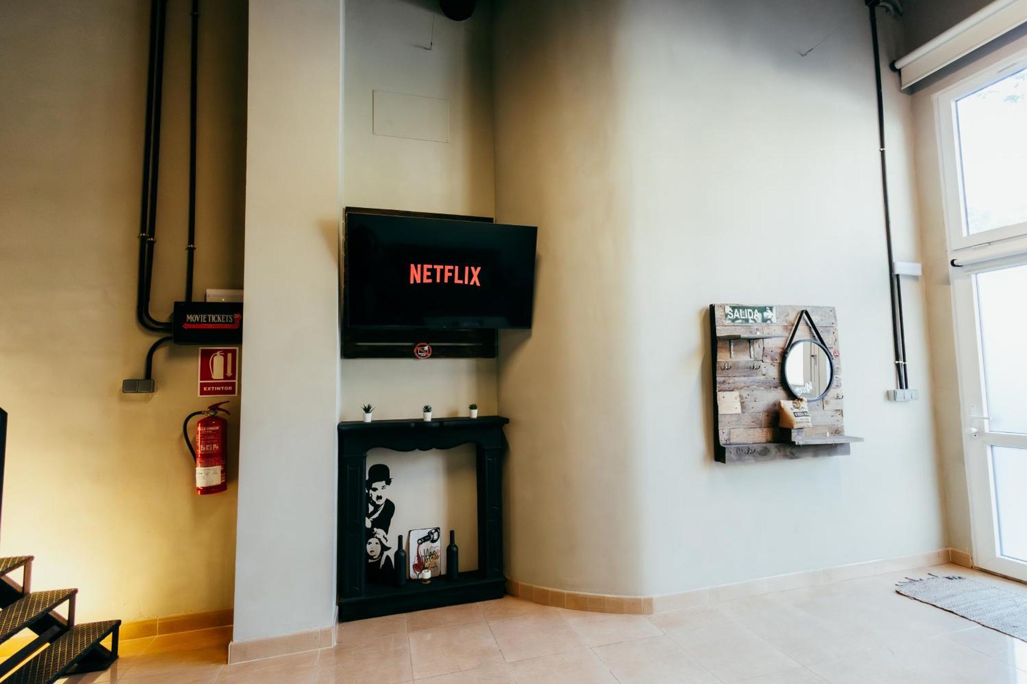 Apartment Ruzafa Roots, 12 Min To Centre, Smart Tv, Wine Apartment Valencia