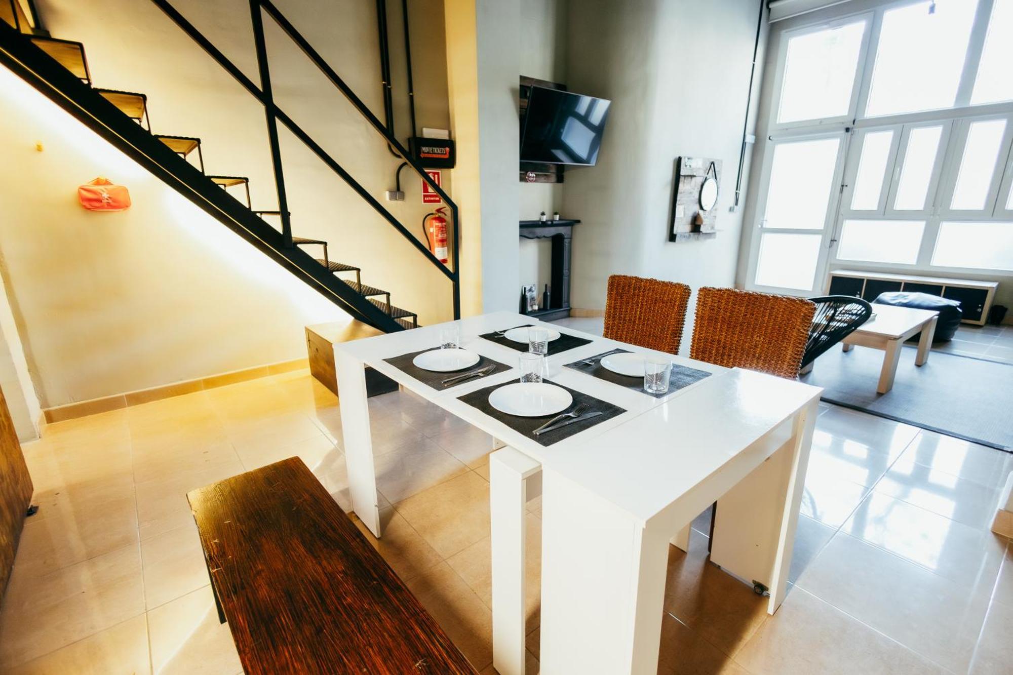 Apartment Apartment Ruzafa Roots, 12 Min To Centre, Smart Tv, Wine Valencia