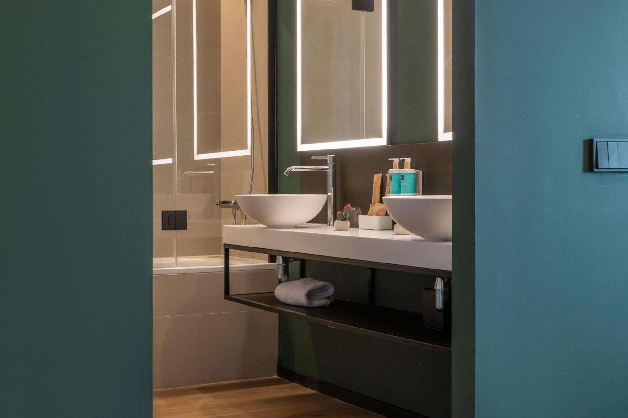 Hotel Novotel Lavant 4*