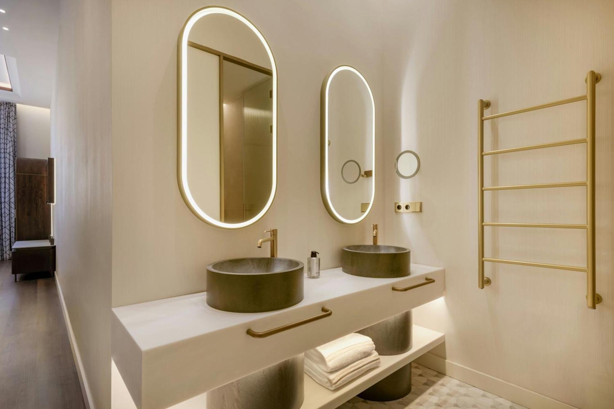 Grand Centenari, Valencia, Autograph Collection 5*