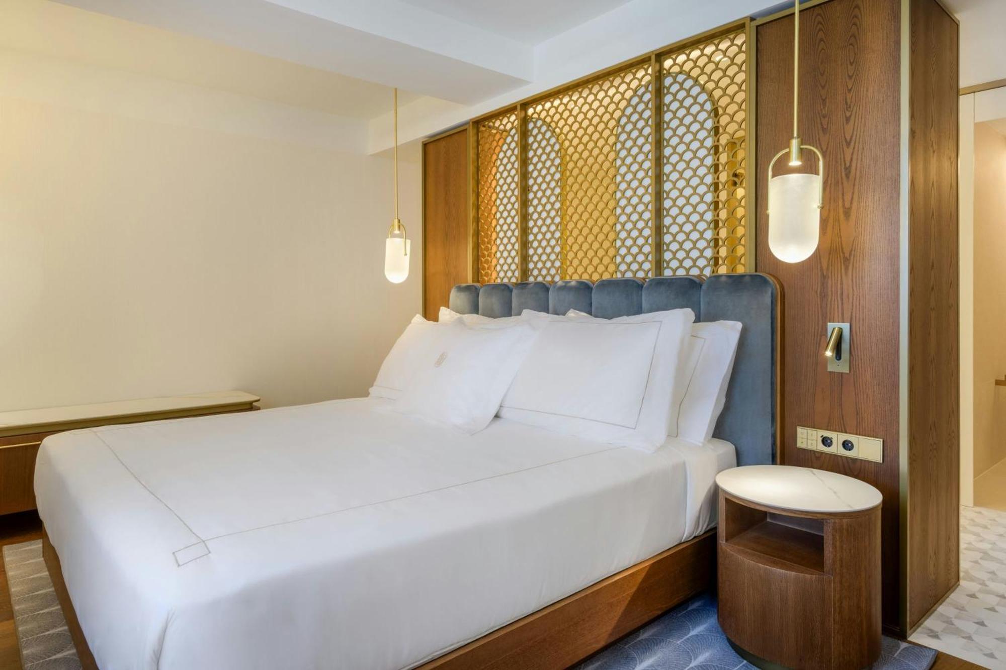 Hotel Grand Centenari, Valencia, Autograph Collection