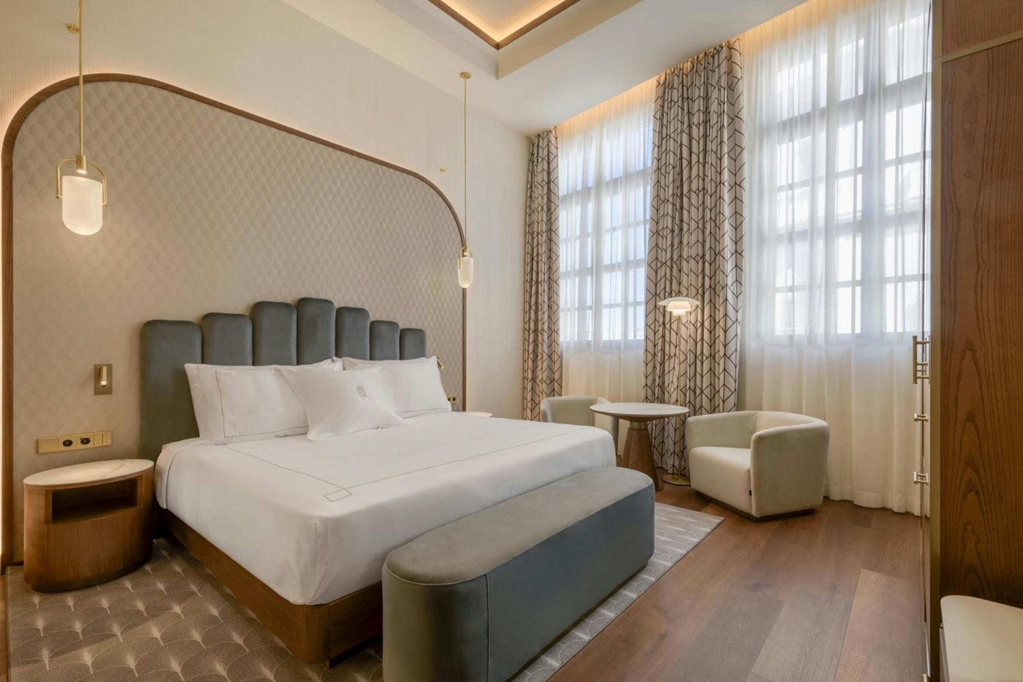 Hotel Grand Centenari, Valencia, Autograph Collection 5*