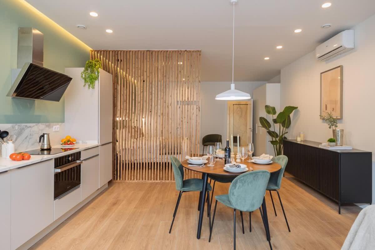 Explore Luxury Meets Comfort Apartment Valencia