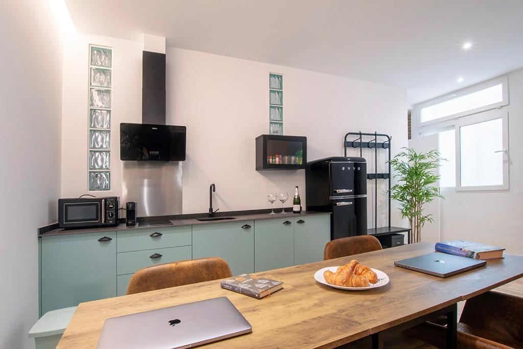 Office Reina 7 * Valencia