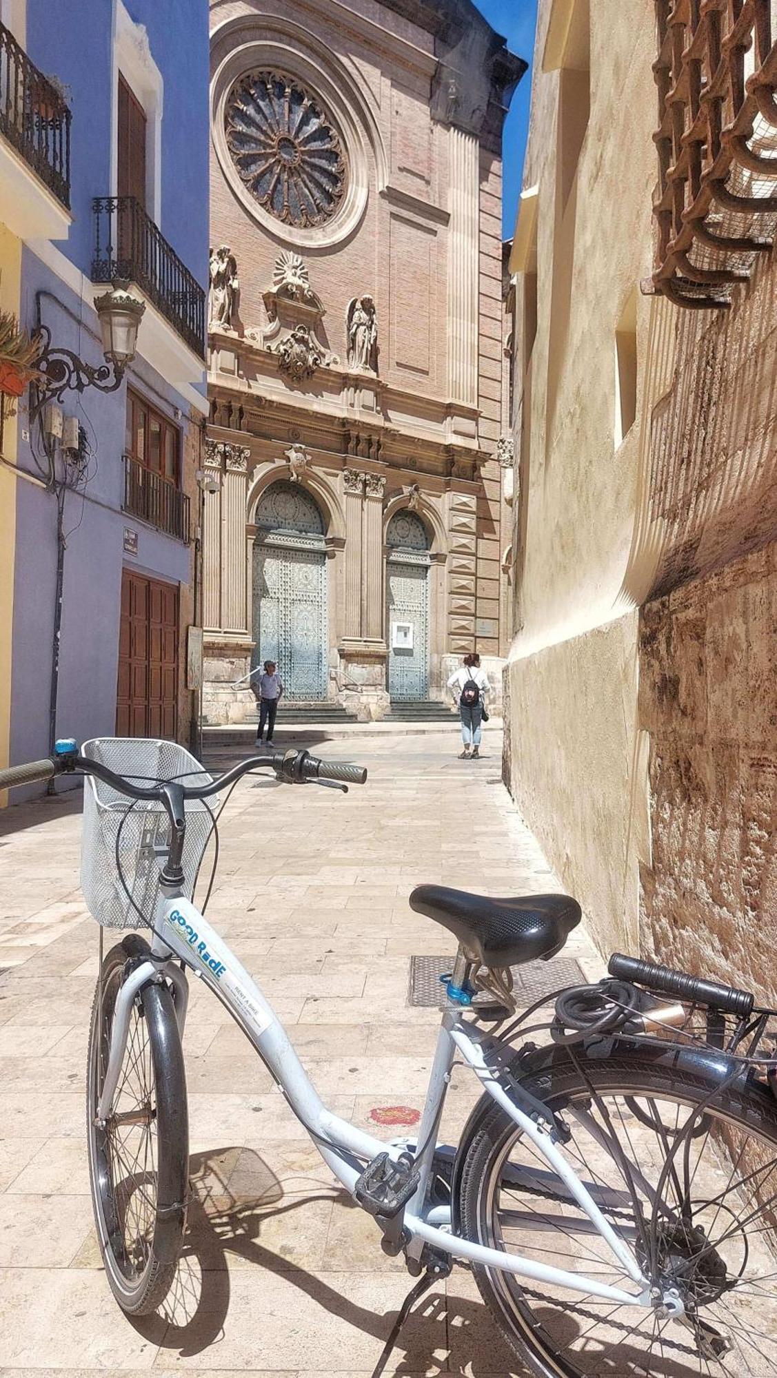 Hogar Vera Apartments&bikes Valencia