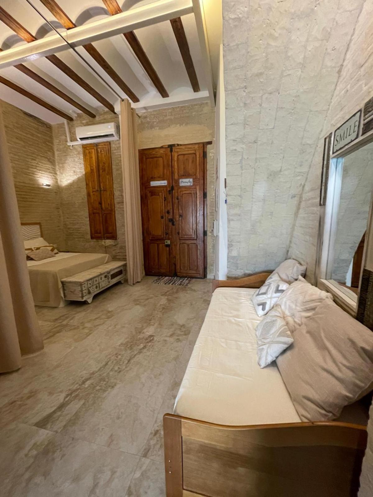 Apartment Dream Big With Jacuzzi And Terrace In Ruzafa