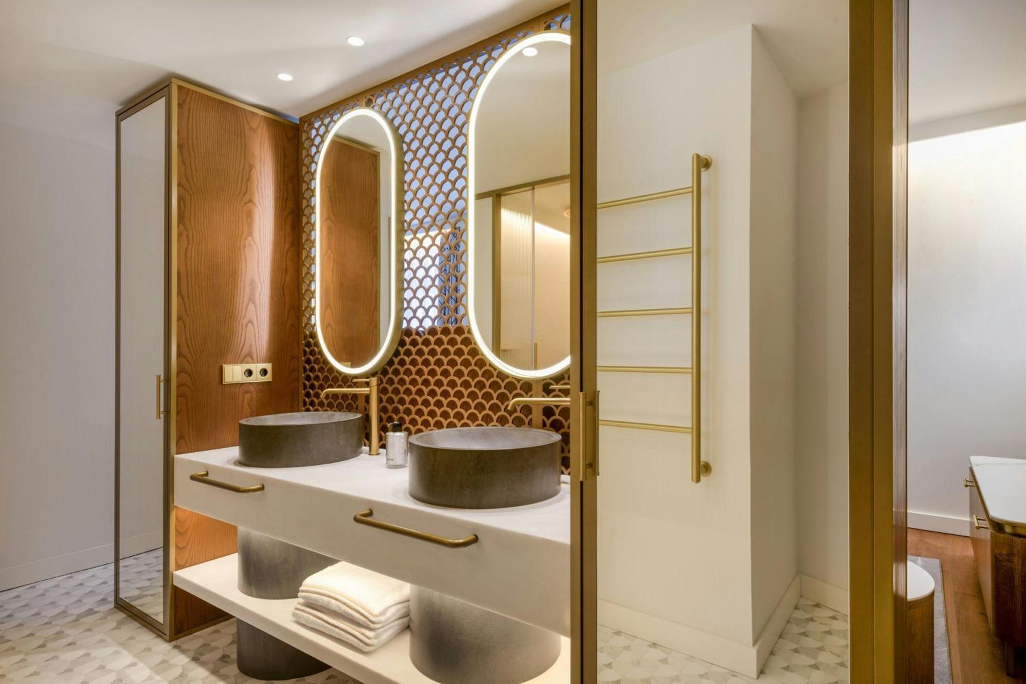 Hotel Grand Centenari, Valencia, Autograph Collection 5*