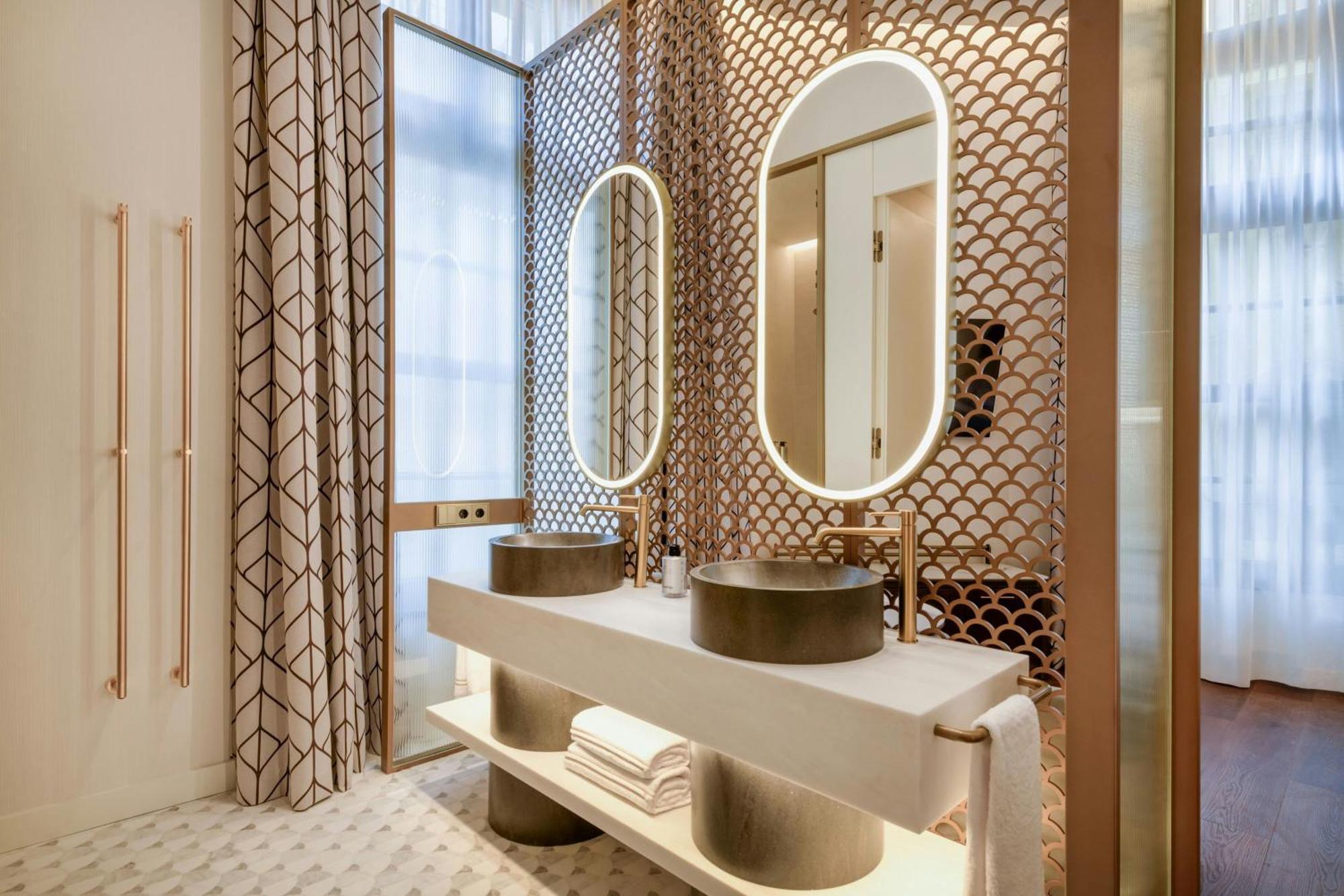 Grand Centenari, Valencia, Autograph Collection Hotel 5*