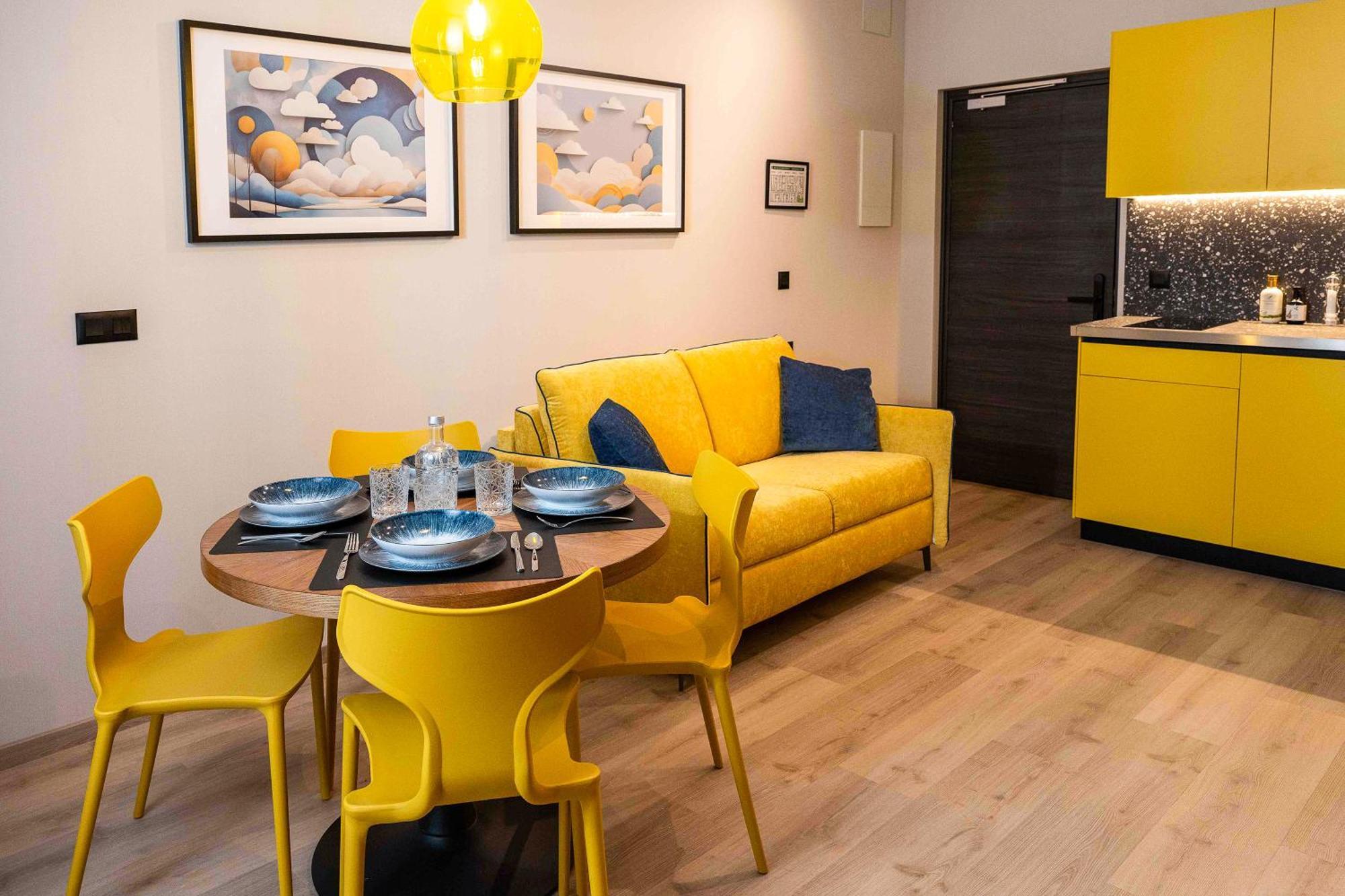 Pathos By Mimood Aparthotel 4*