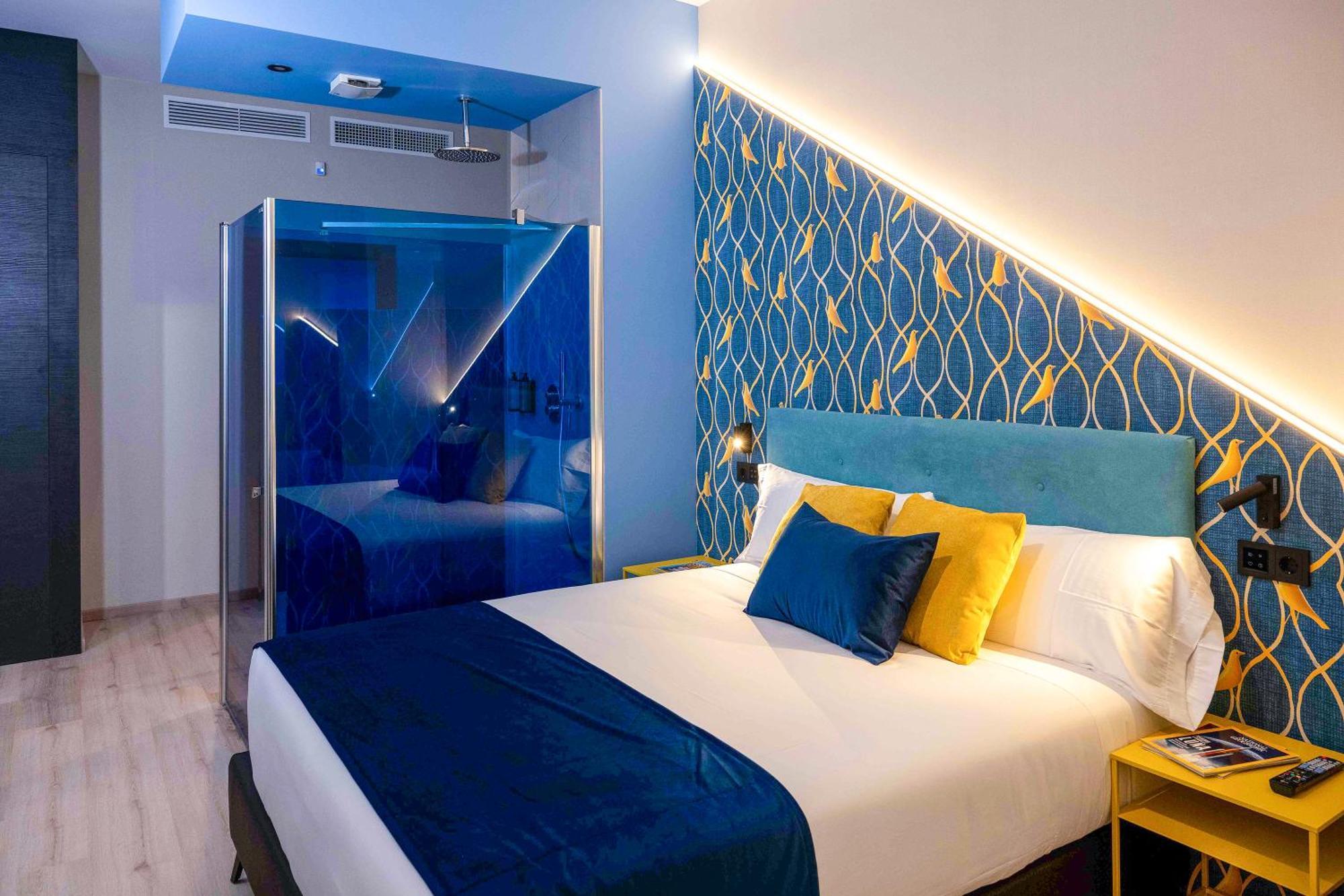 Aparthotel Pathos By Mimood 4*