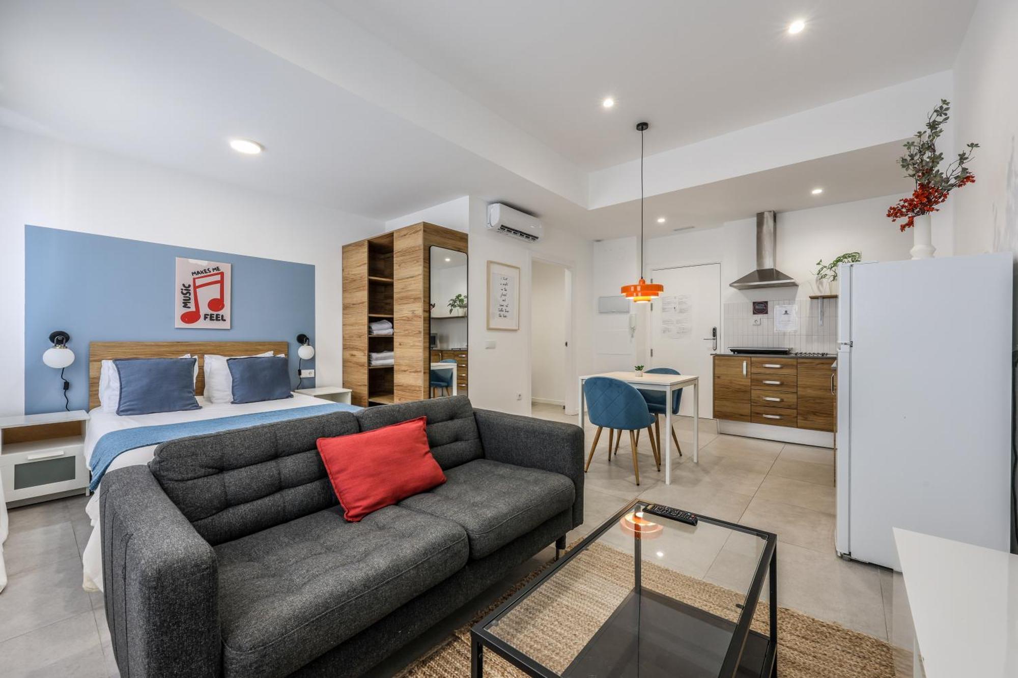 Acogedor Estudio A Metros De La Playa, Con Zonas Comunes Y Terraza 3b