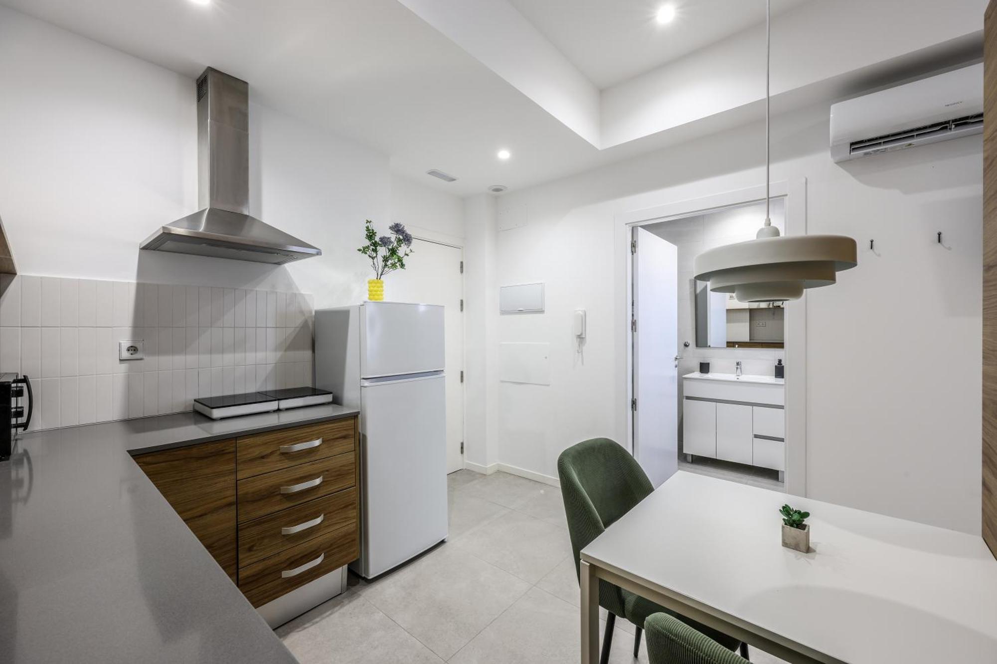 Nuevo Estudio A Metros De La Playa, Con Terraza Y Zonas Comun 3c *