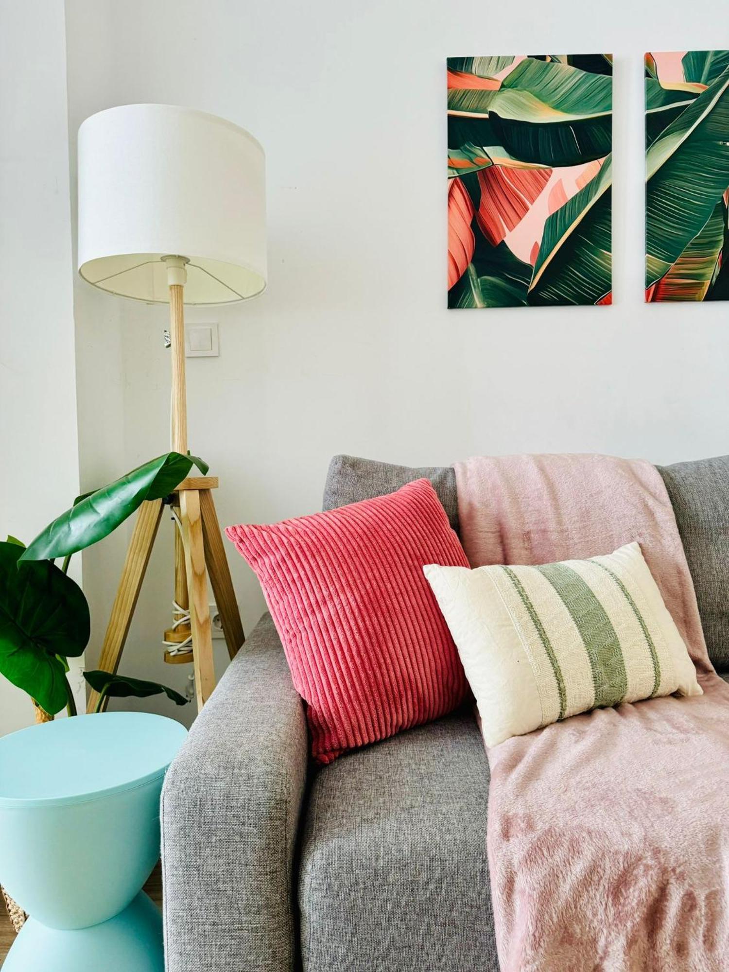 Apartment & Cozy Flat Close The *