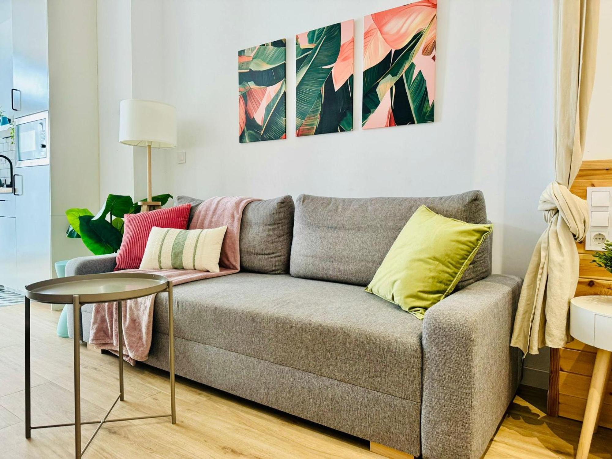 Apartment & Cozy Flat Close The *