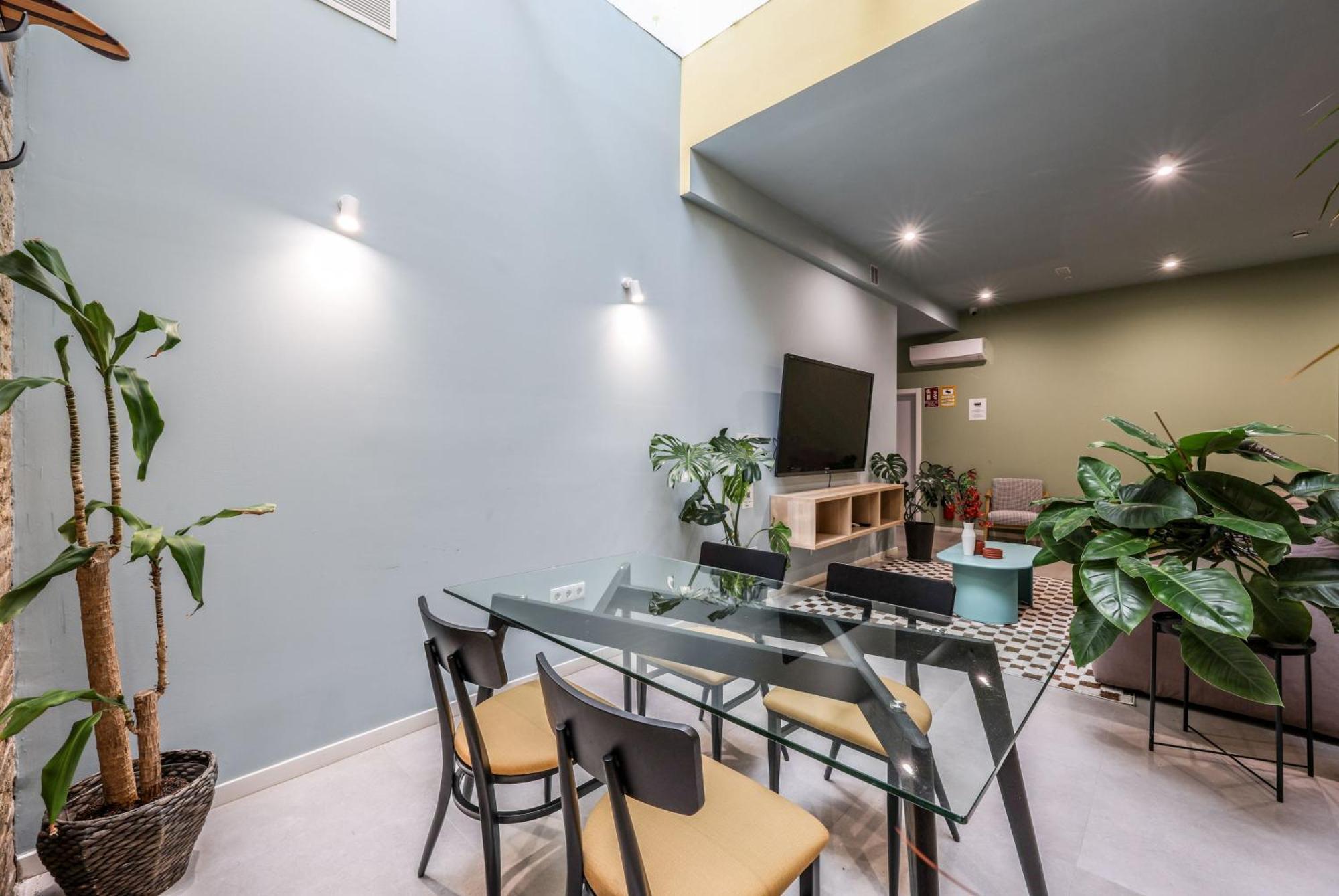 2 Hab En Malvarrosa A Metros De La Playa, Con Terraza Y Zonas Comun 3d Apartamento Valencia
