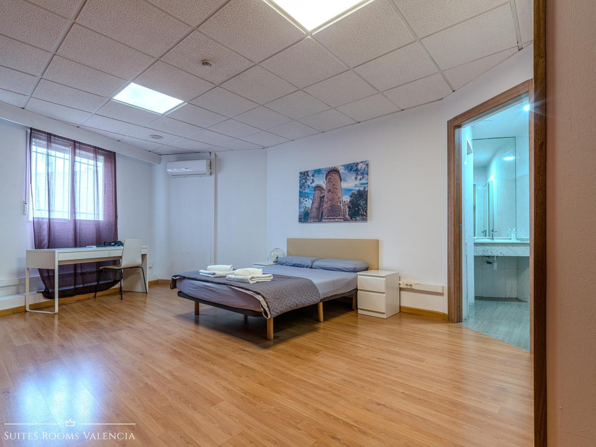 Gasthof Suites Rooms Valencia 2*