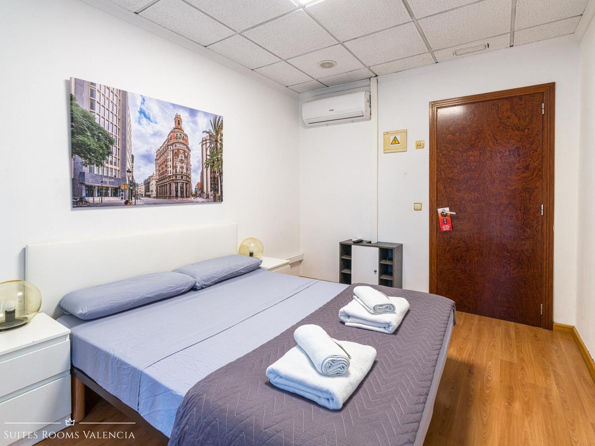 Gasthof Suites Rooms Valencia 2*