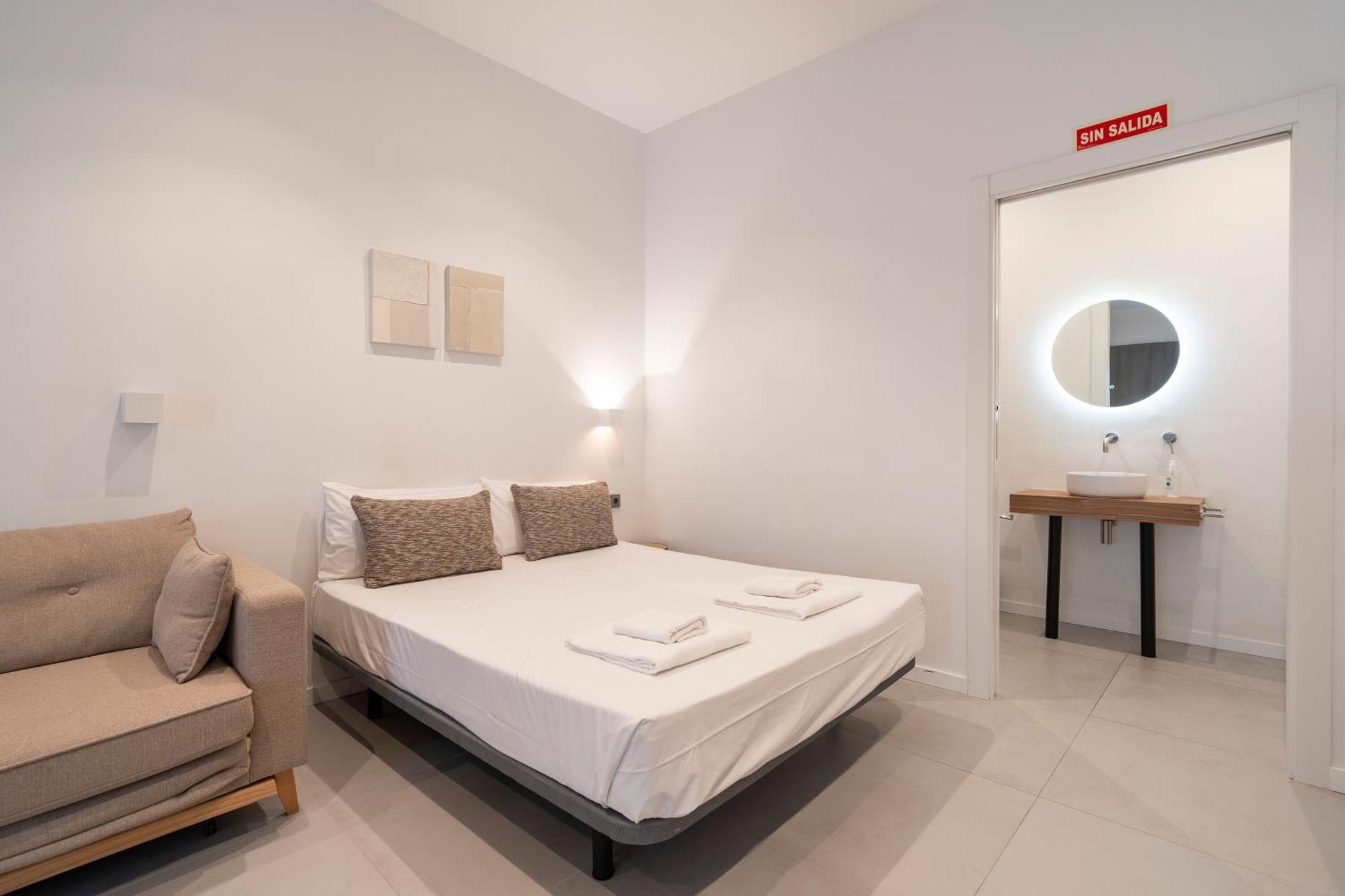 Vlc Host - Bellvis Apartment *