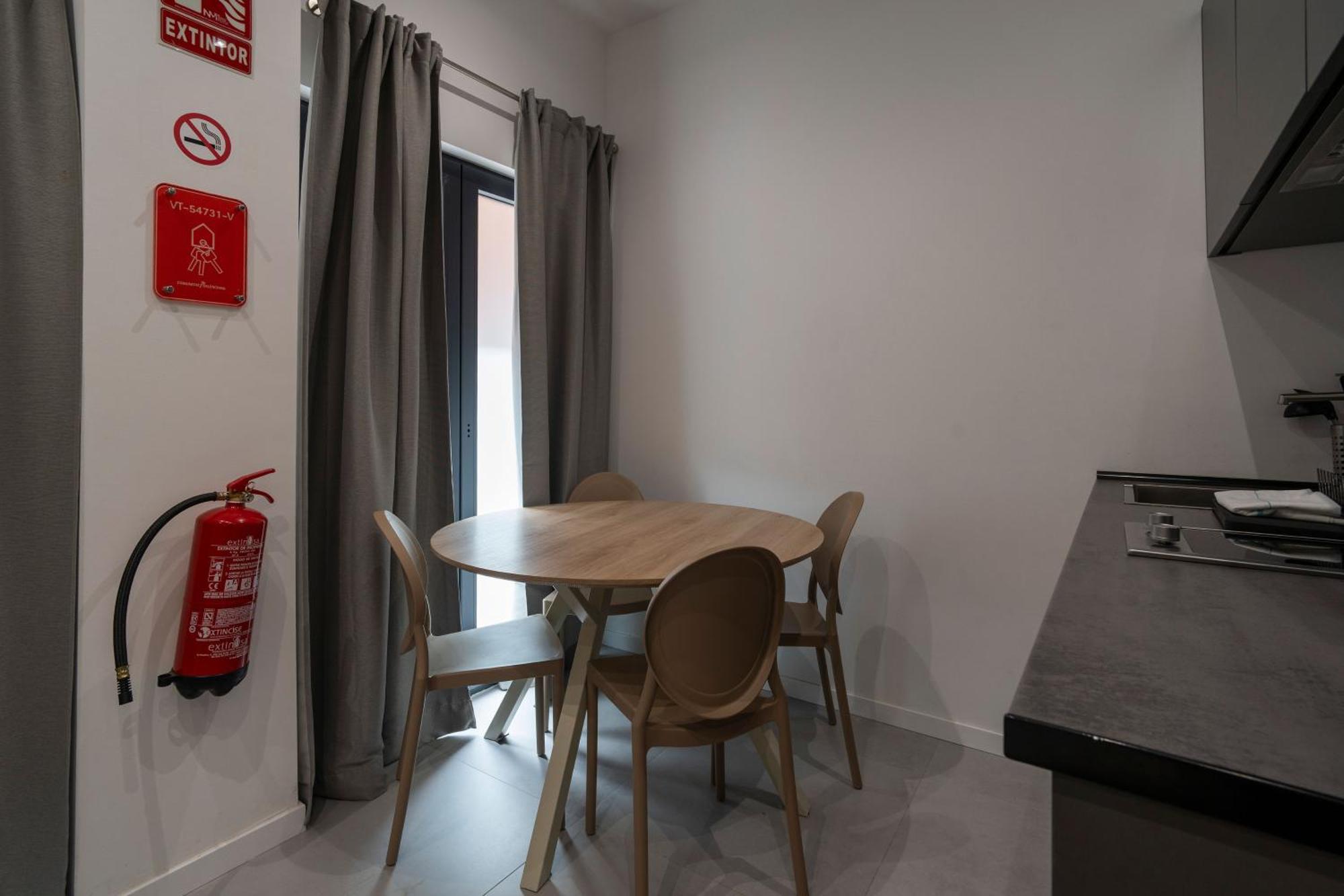 Vlc Host - Bellvis Apartment *
