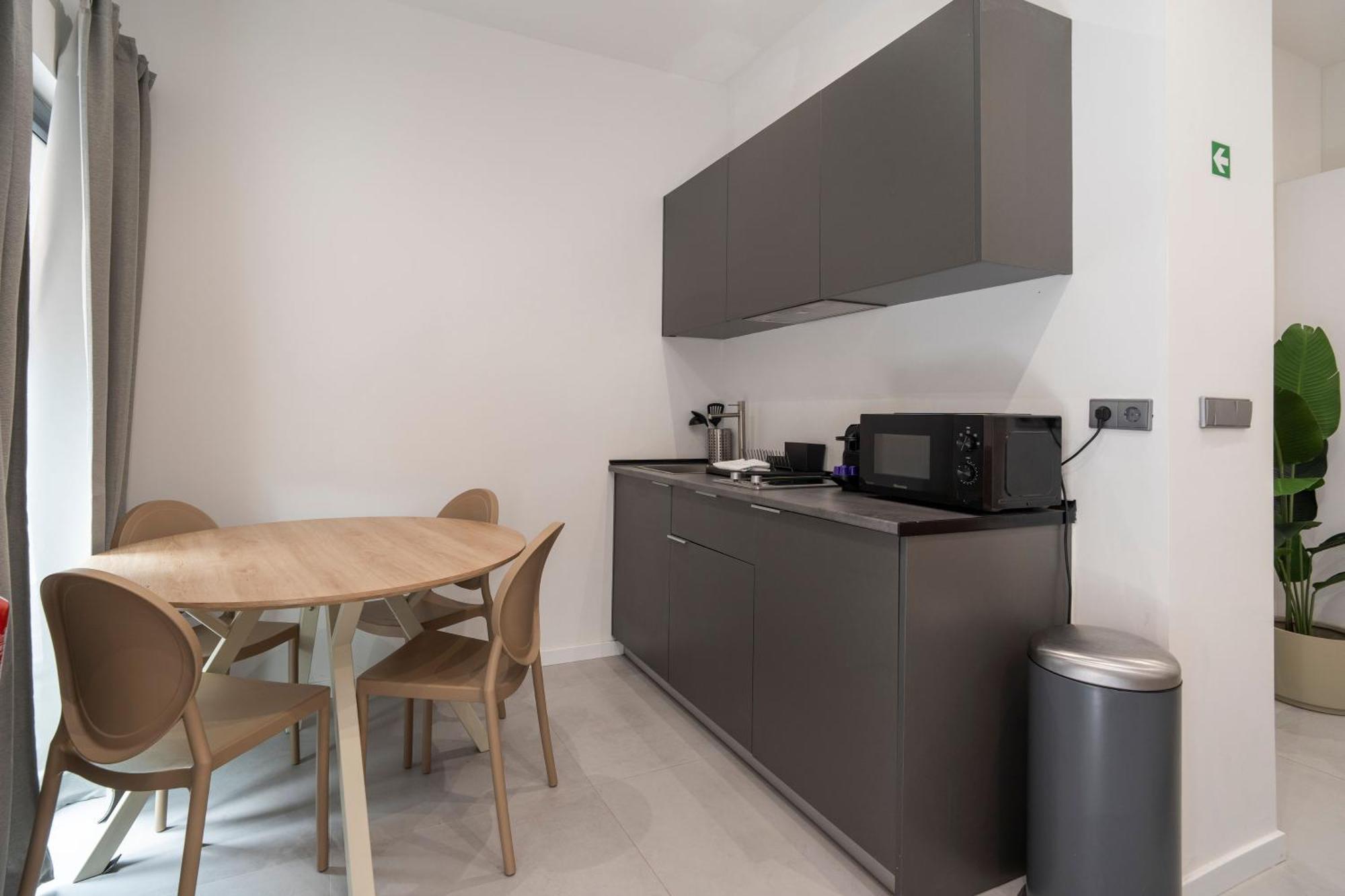 Vlc Host - Bellvis Apartment