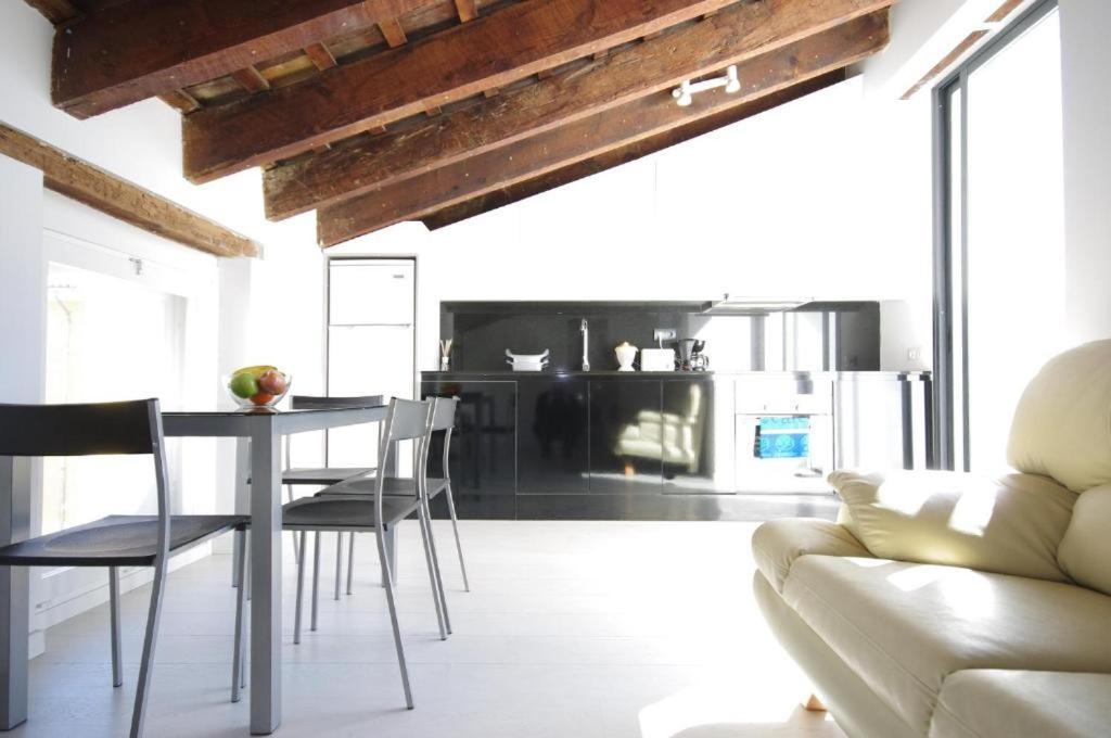 Mosen Sorell Apartment