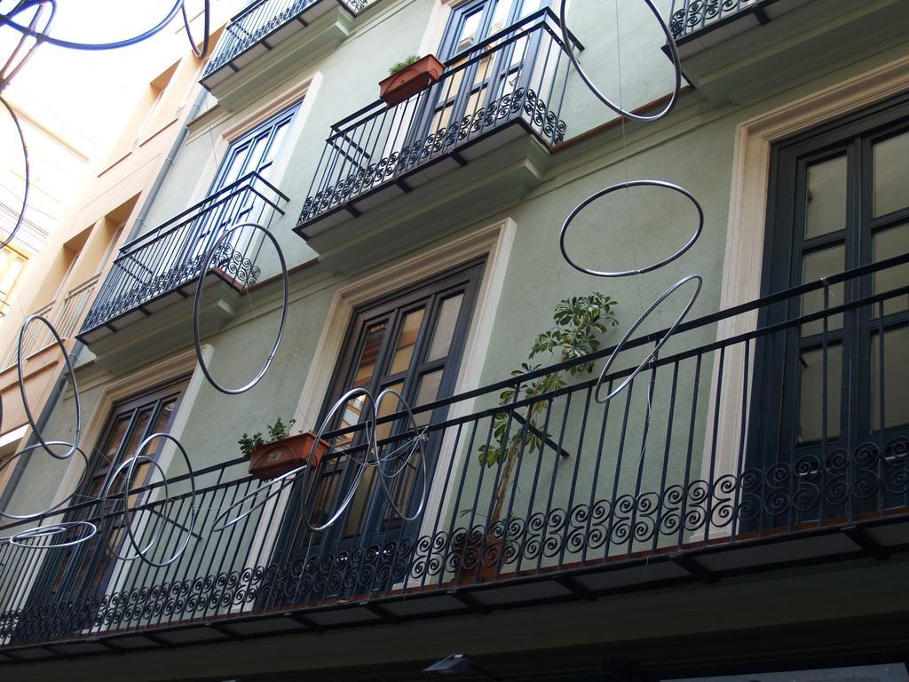 Orange Flats Market Apartment