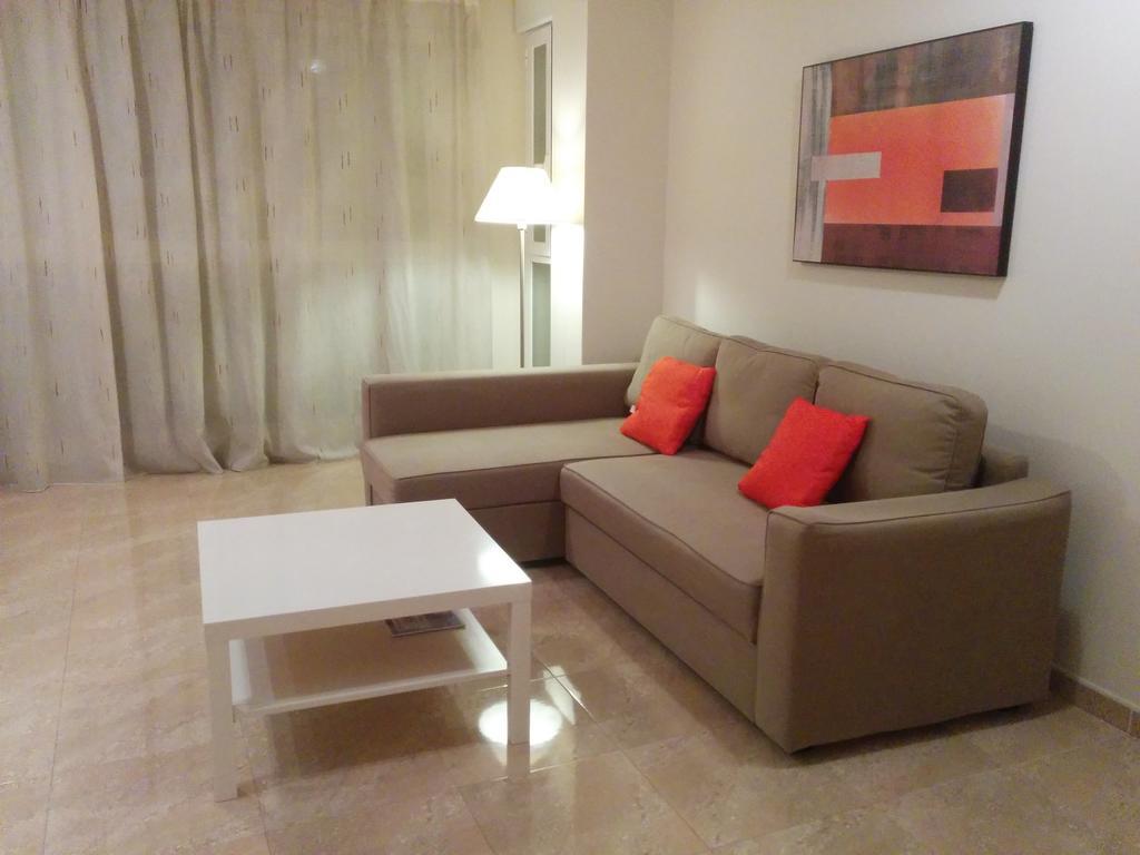 Realrent Jardines De Viveros *