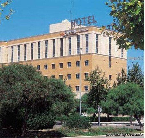 Express Ciudad De Ciencias By Ihg Hotel Valencia