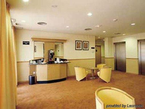 Hotel Express Ciudad De Ciencias By Ihg 3*