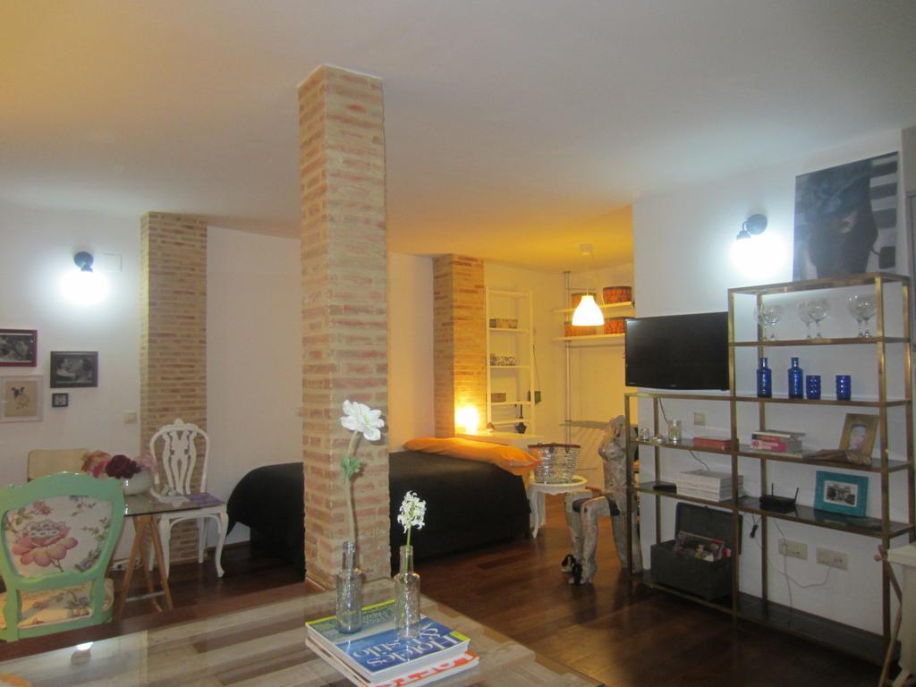 Living Studio Serranos Apartamento
