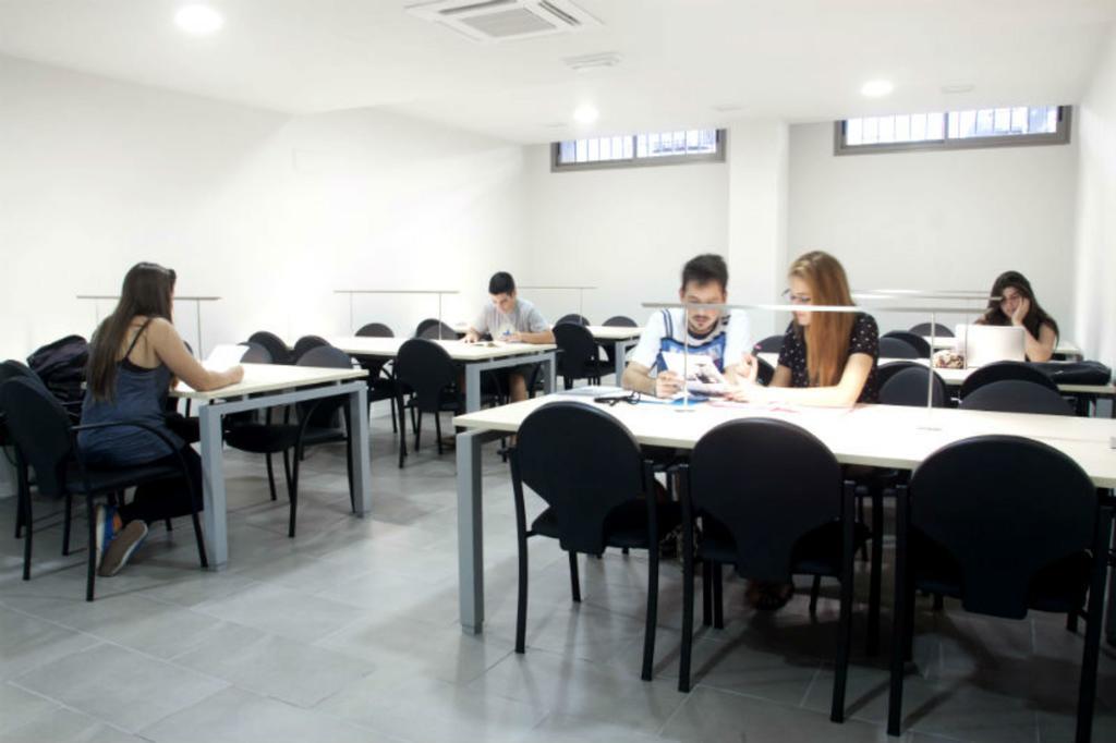 Hostel Colegio Mayor Resa La Concepcion