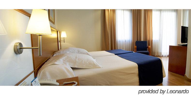 Rh Sorolla Centro 3*