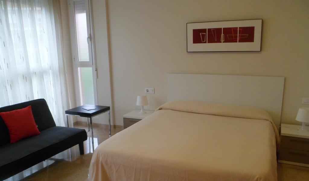 Realrent Jardines De Viveros Apartment
