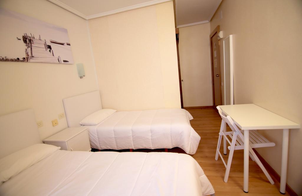 Hotel Casual De La Música 2*