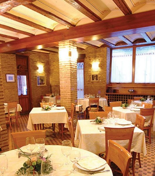 Ad Hoc Monumental 1881 Hotel 3*