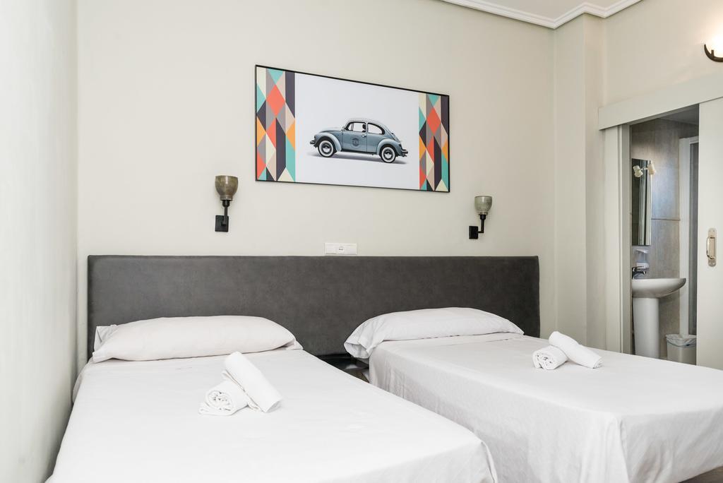 Guest house Nwt Station 2*