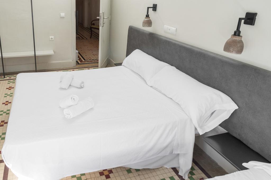 Guest house Nwt Station 2*