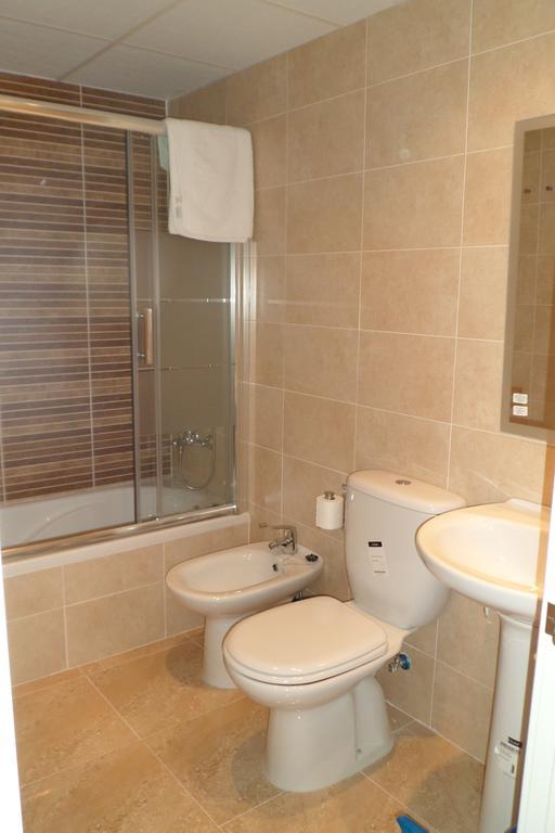 Realrent Jardines De Viveros Apartment *