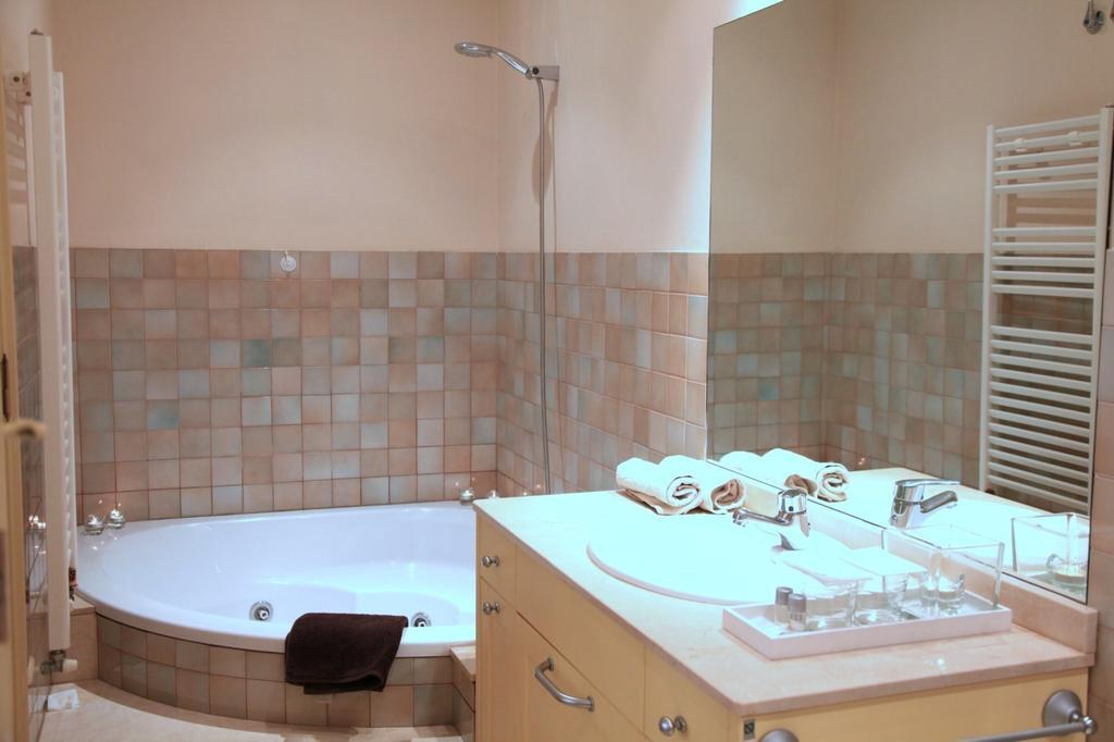 Apartment Palacete Echeveste Iii *